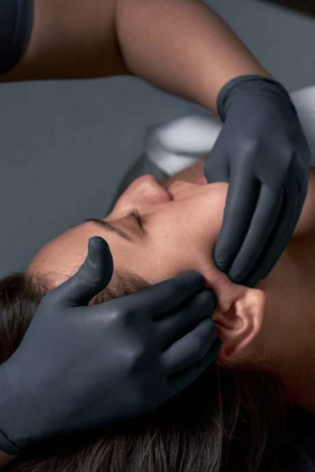 buccal massage technique in dermalogica neurosculpt treatment